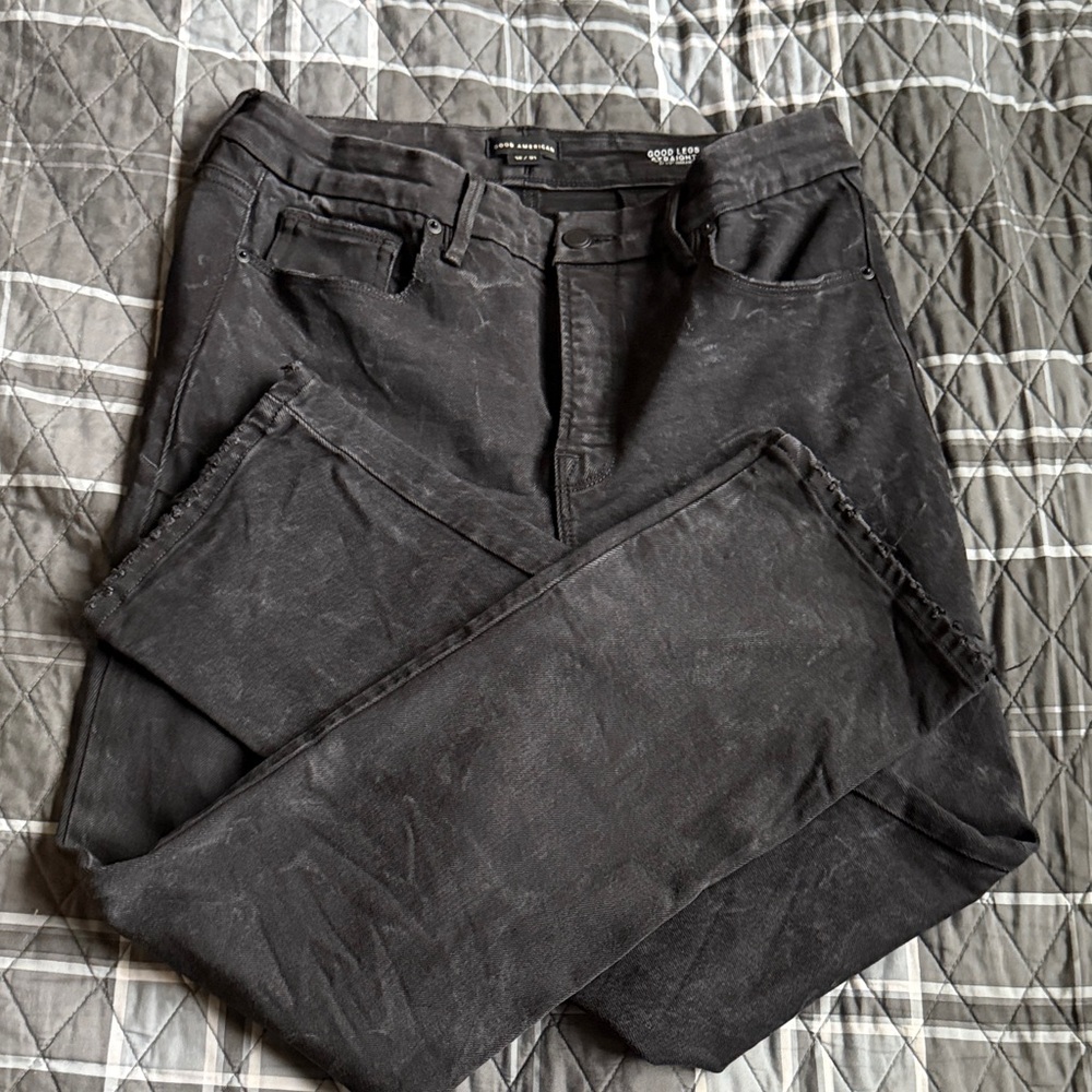 Good American Black Acid Treated Heavyweight Denim Good Legs Straight NWOT 12/31